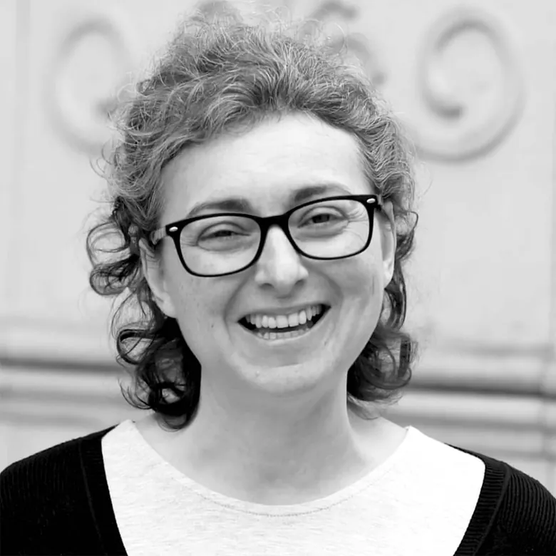 Dr. Elena Chiritoiu, highly experienced lead A level Chemistry tutor.